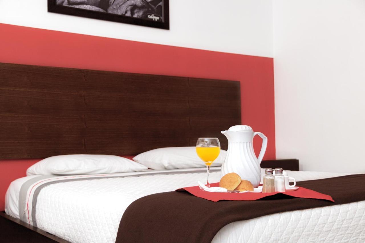 Zafra'S Hotel Ла-Тронкаль Экстерьер фото